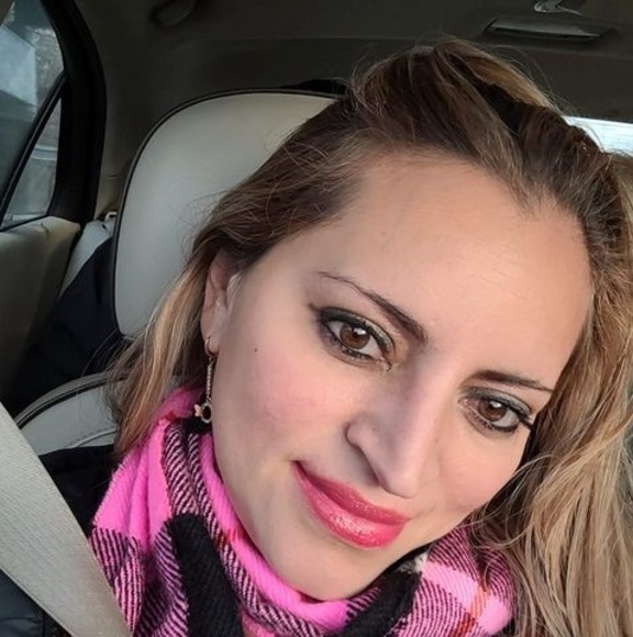 Meet your Posher, Rocio - Picture 1 of 1